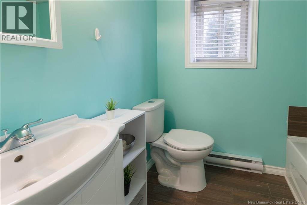 18 Brewster Street, Riverview, New Brunswick  E1B 3M8 - Photo 29 - NB139386