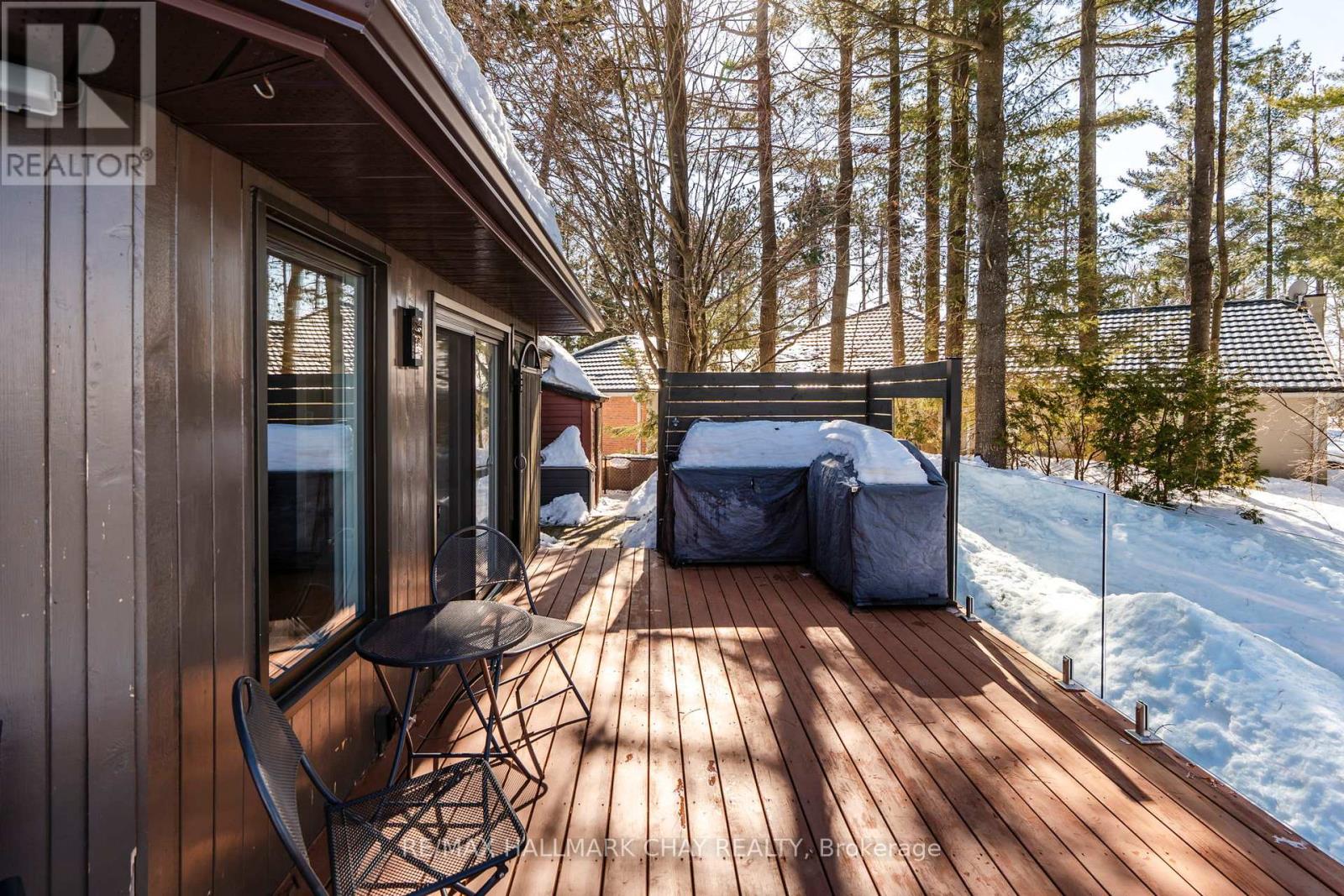 16 Highland Drive, Oro-Medonte, Ontario  L0L 2L0 - Photo 41 - S12870236