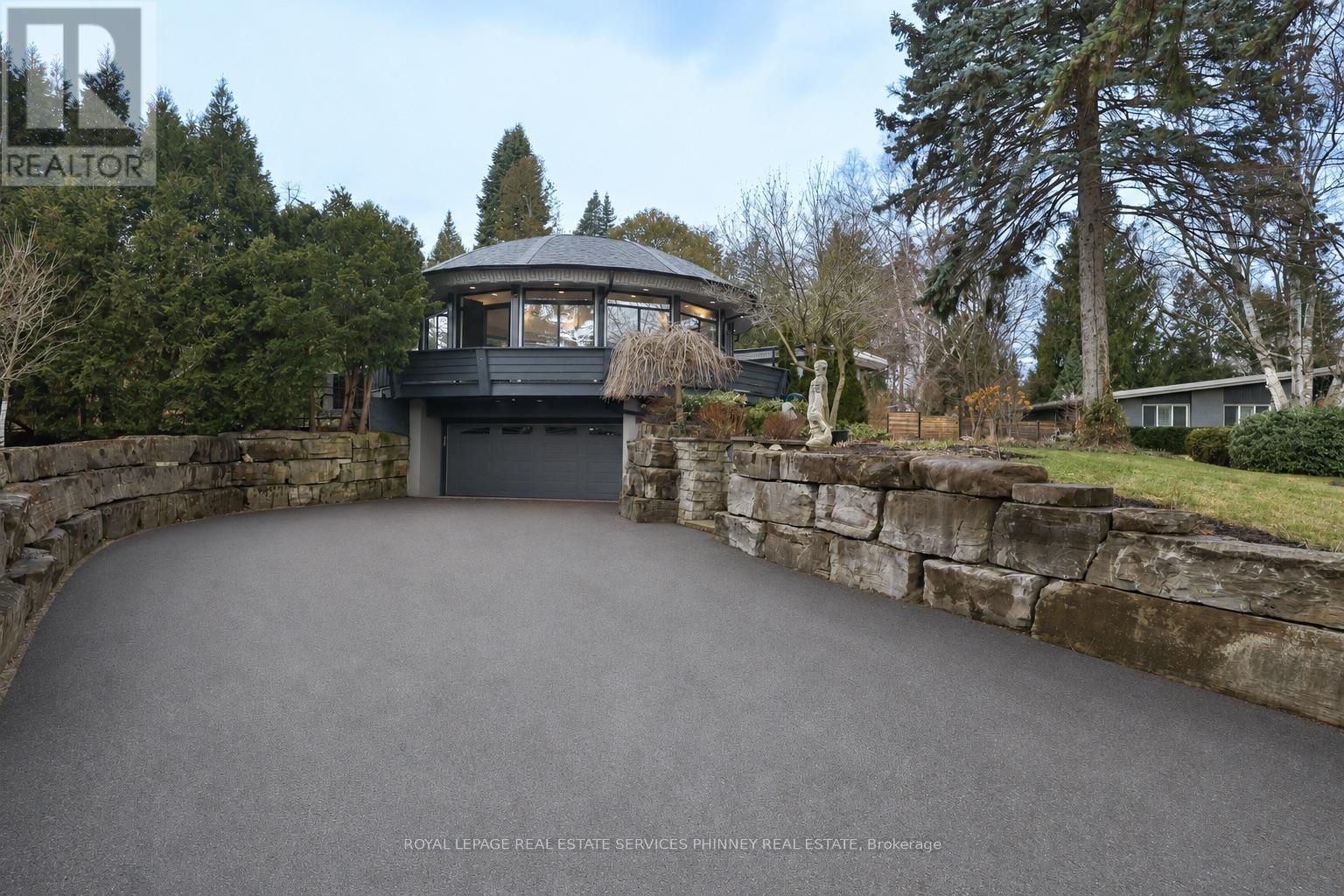 1352 NOCTURNE COURT, Mississauga, Ontario