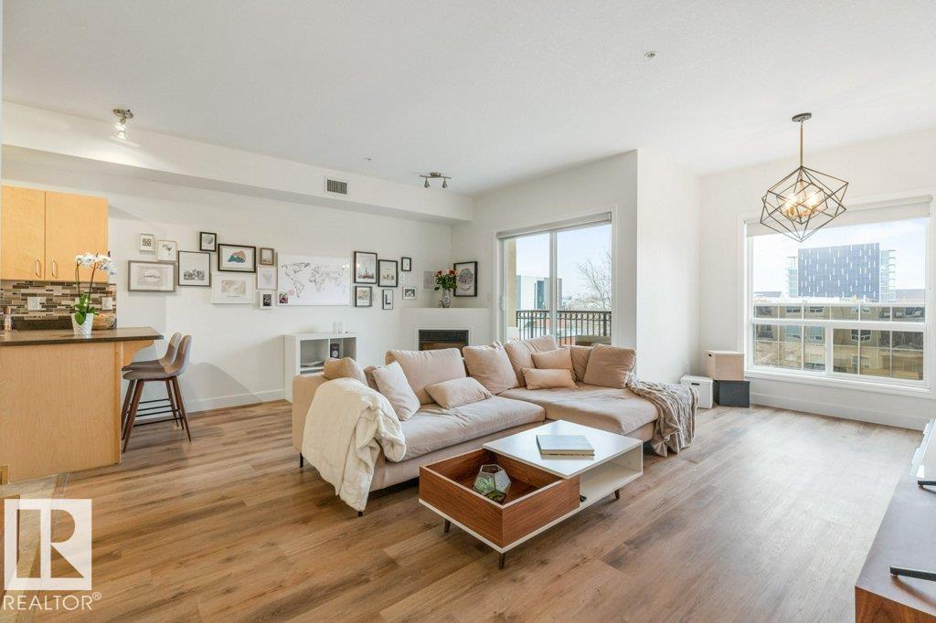 #405 10606 102 Av Nw, Edmonton, Alberta  T5J 5E9 - Photo 1 - E4487366