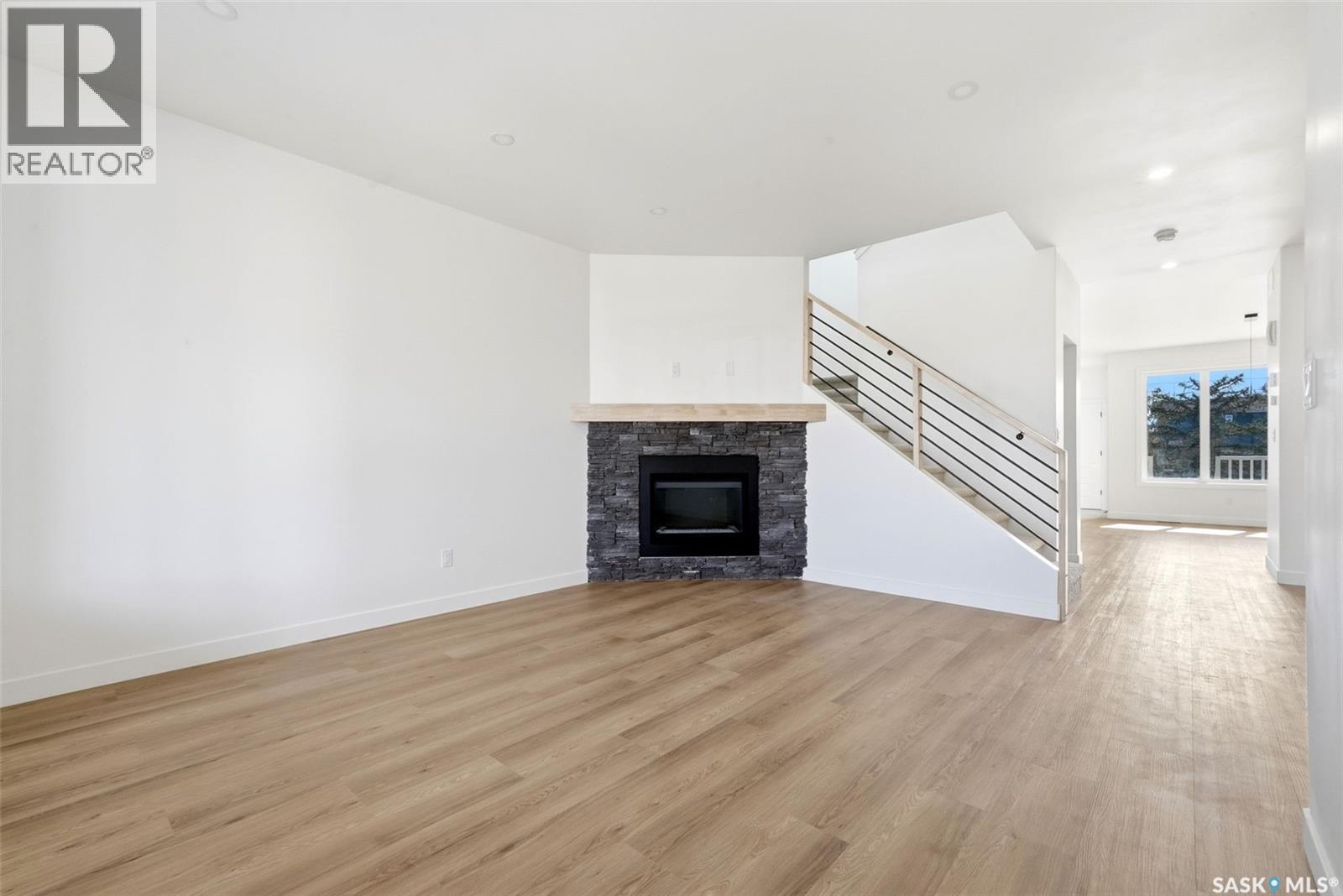 1361 Kent Street, Regina, Saskatchewan  S4T 5T2 - Photo 10 - SK035655