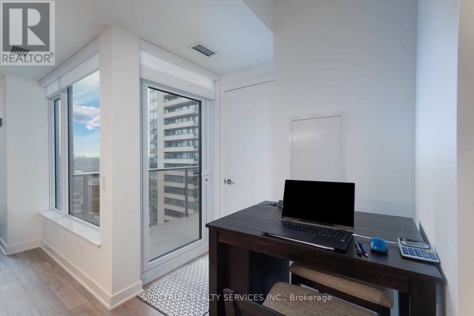 1905 - 11 Yorkville Avenue, Toronto, Ontario  M4W 0B7 - Photo 15 - C13122188