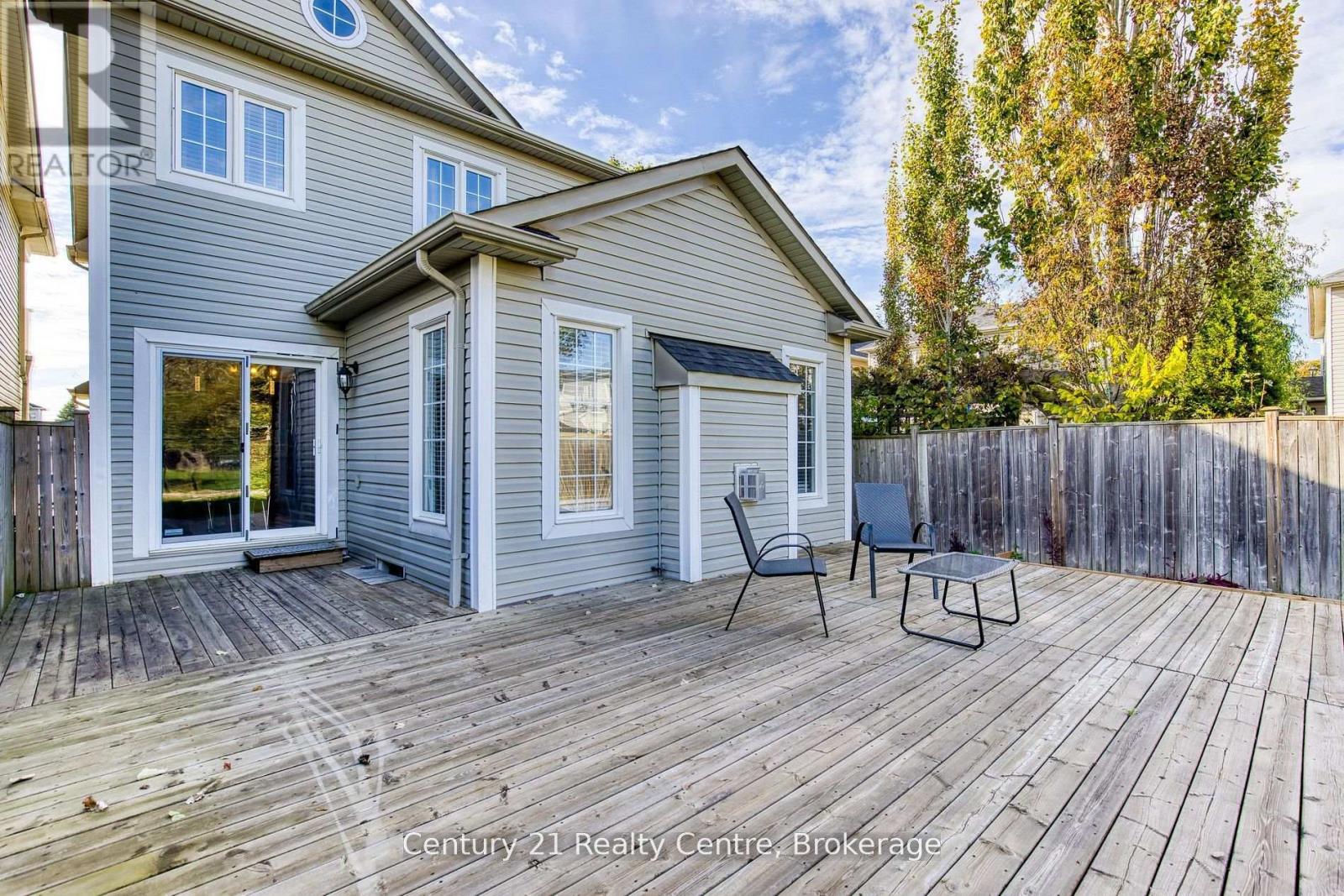 45 Hatch Street E, Whitby, Ontario  L1M 2H9 - Photo 42 - E13122132