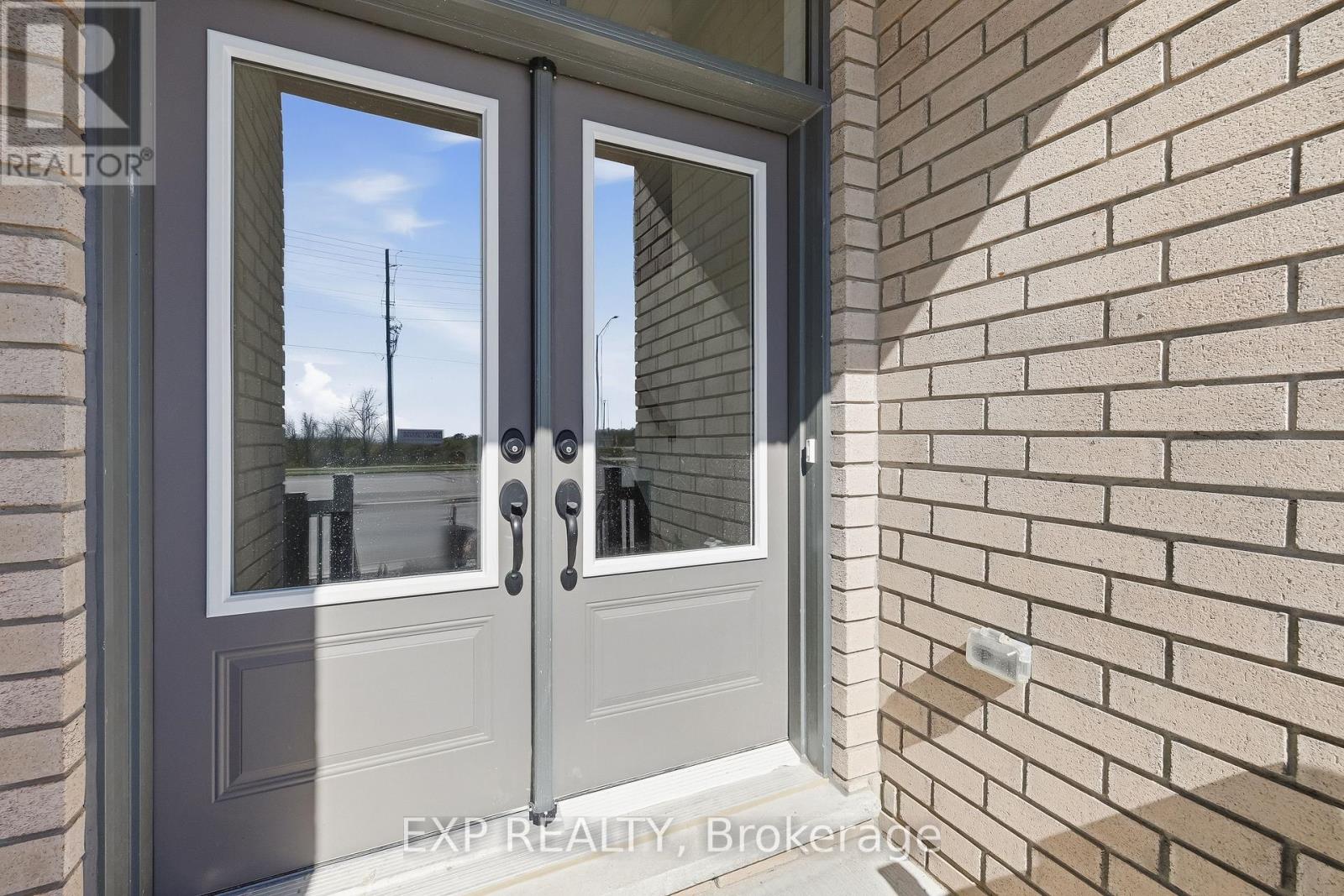 2964 Peter Matthews Drive, Pickering, Ontario  L1X 0R7 - Photo 4 - E13120582