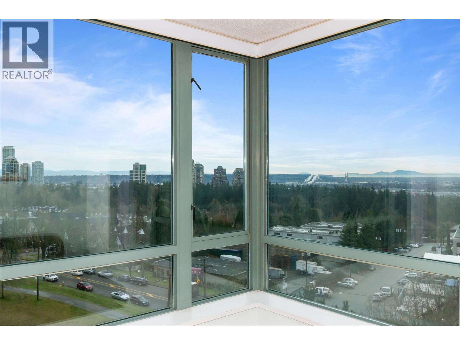 906 6622 Southoaks Crescent, Burnaby, British Columbia  V5E 4K2 - Photo 9 - R3107998