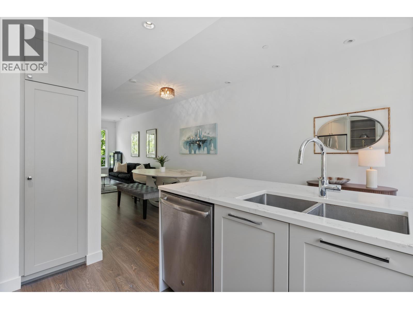 21 856 Orwell Street, North Vancouver, British Columbia  V7J 0C2 - Photo 5 - R3122765