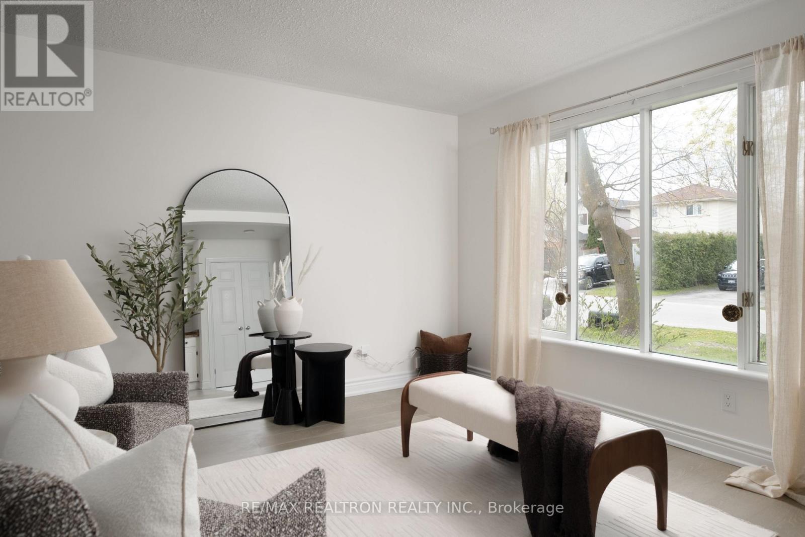 8 Courtice Crescent, Collingwood, Ontario  L9Y 4G1 - Photo 1 - S13122116