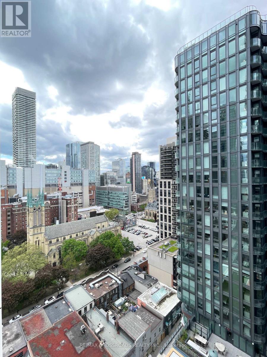 2012 - 88 Queen Street E, Toronto, Ontario  M5C 0B6 - Photo 13 - C12851422
