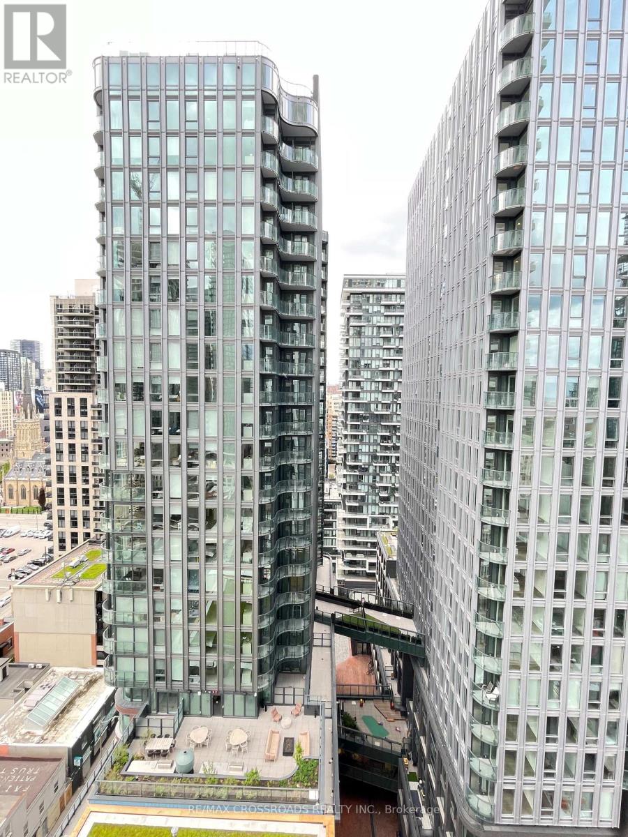 2012 - 88 Queen Street E, Toronto, Ontario  M5C 0B6 - Photo 12 - C12851422