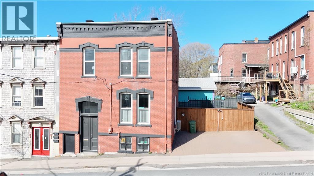 161 Carmarthen Street, Saint John, New Brunswick  E2L 2P4 - Photo 1 - NB138443
