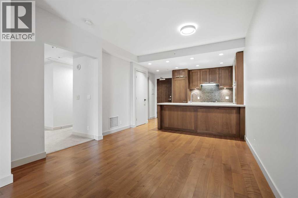 317, 222 Riverfront Avenue SW, Calgary, Alberta  T2P 0W3 - Photo 3 - A2290552