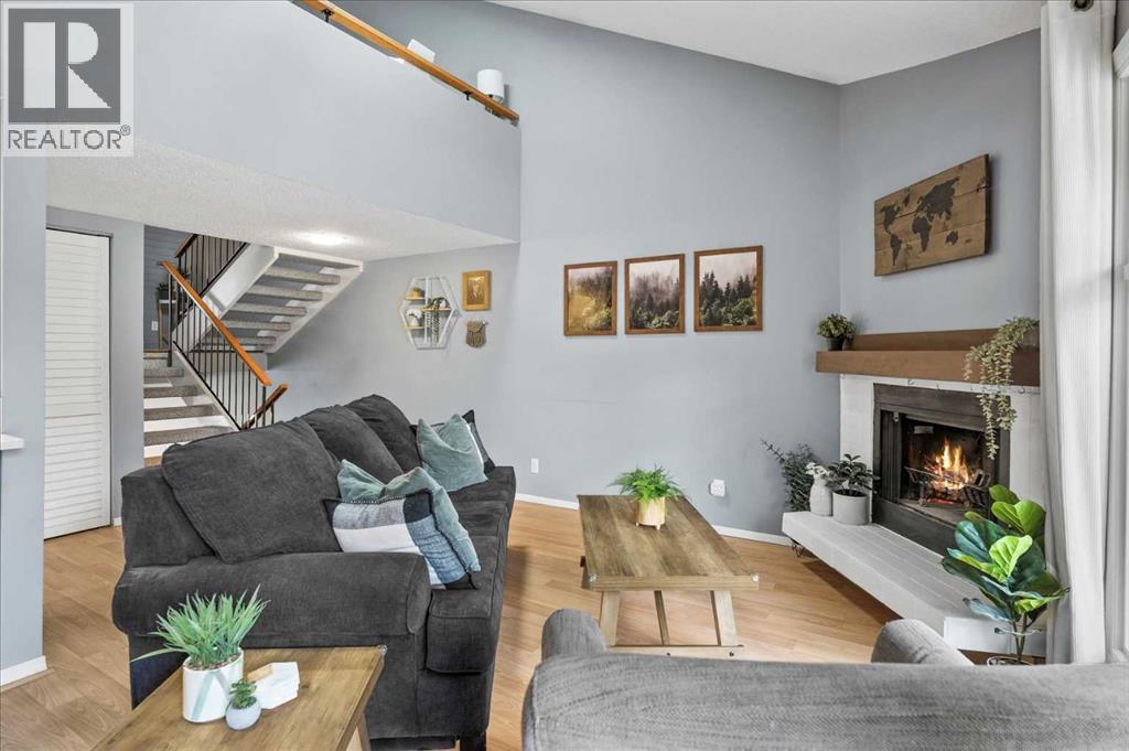31, 2225 Oakmoor Drive SW, Calgary, Alberta