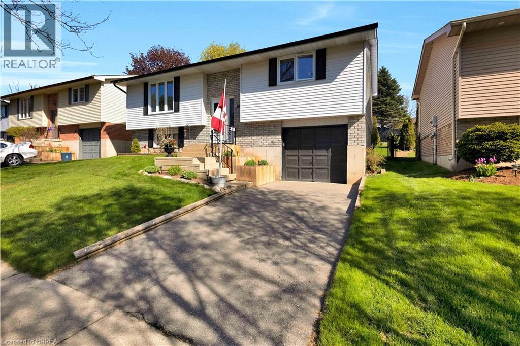 16 Sandlewood Avenue, Brantford, Ontario  N3V 1C6 - Photo 3 - 40824211