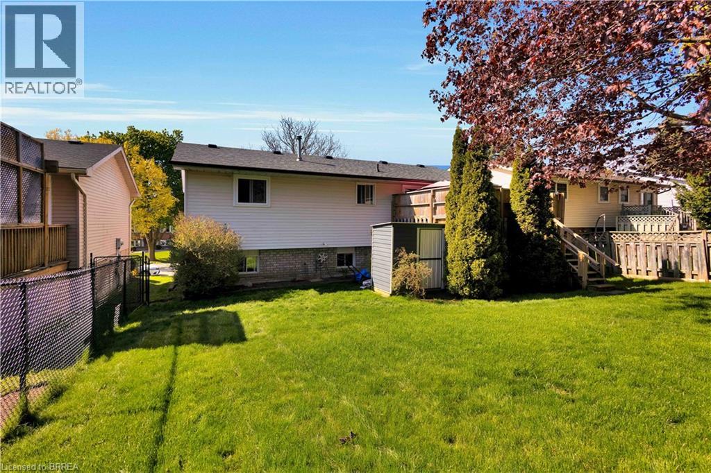 16 Sandlewood Avenue, Brantford, Ontario  N3V 1C6 - Photo 34 - 40824211