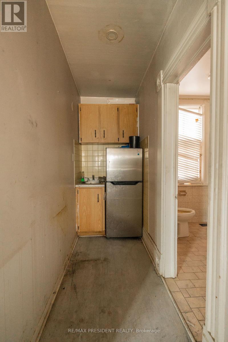 2 David Street, Brampton, Ontario  L6X 1J1 - Photo 11 - W13122104