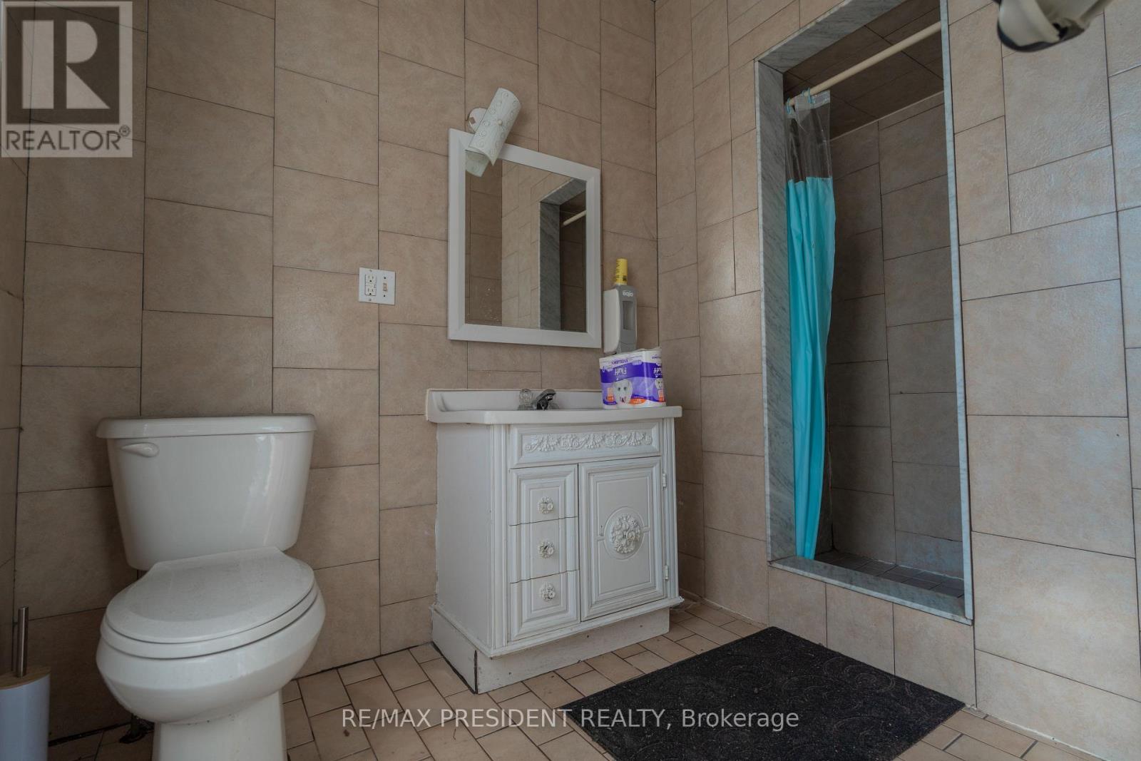 2 David Street, Brampton, Ontario  L6X 1J1 - Photo 19 - W13122104
