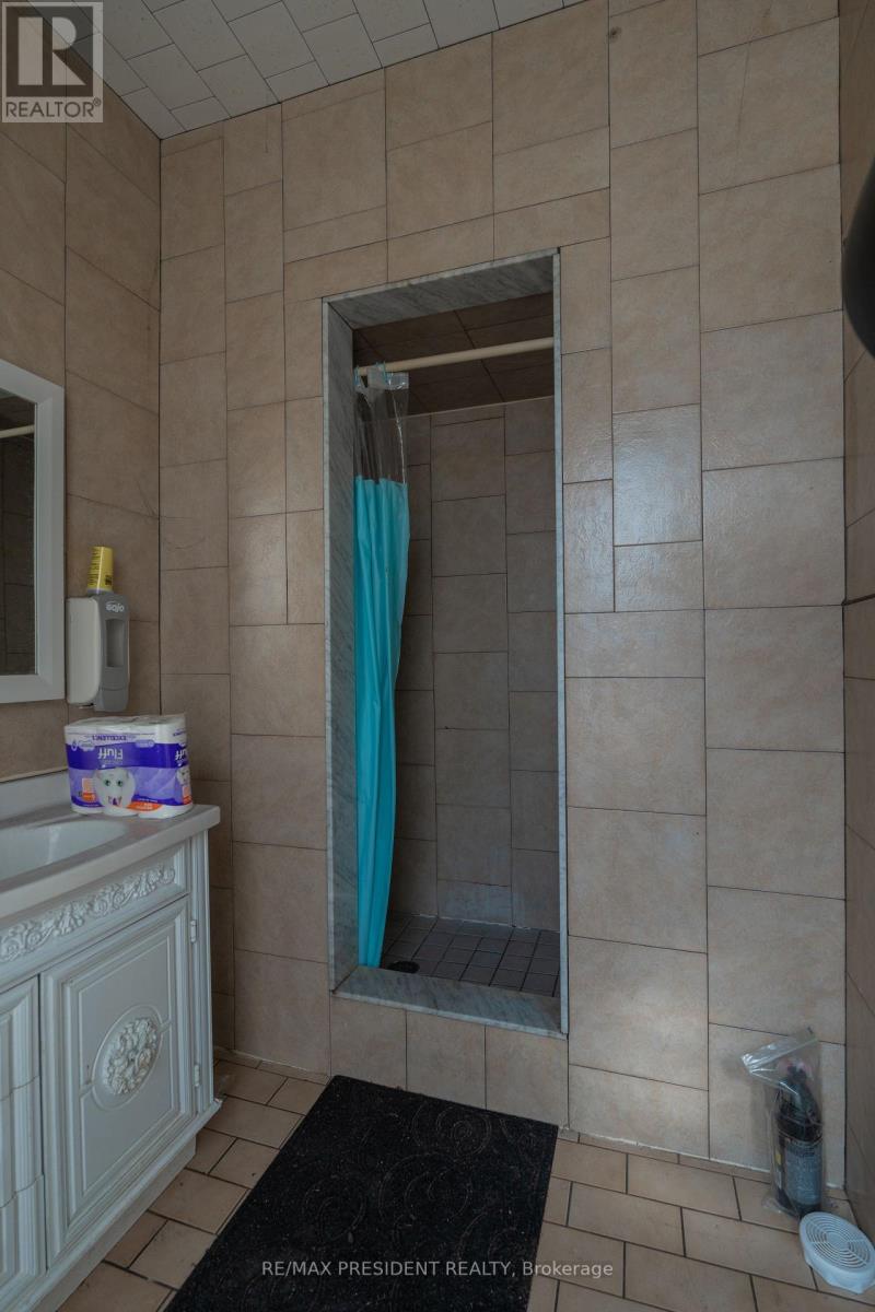 2 David Street, Brampton, Ontario  L6X 1J1 - Photo 20 - W13122104