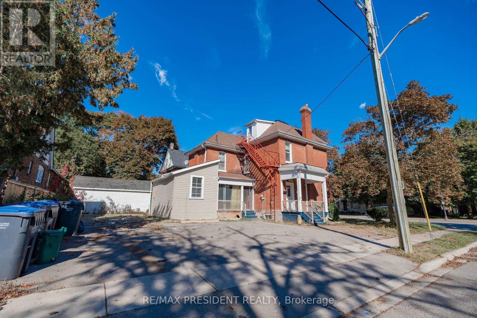 2 David Street, Brampton, Ontario  L6X 1J1 - Photo 3 - W13122104
