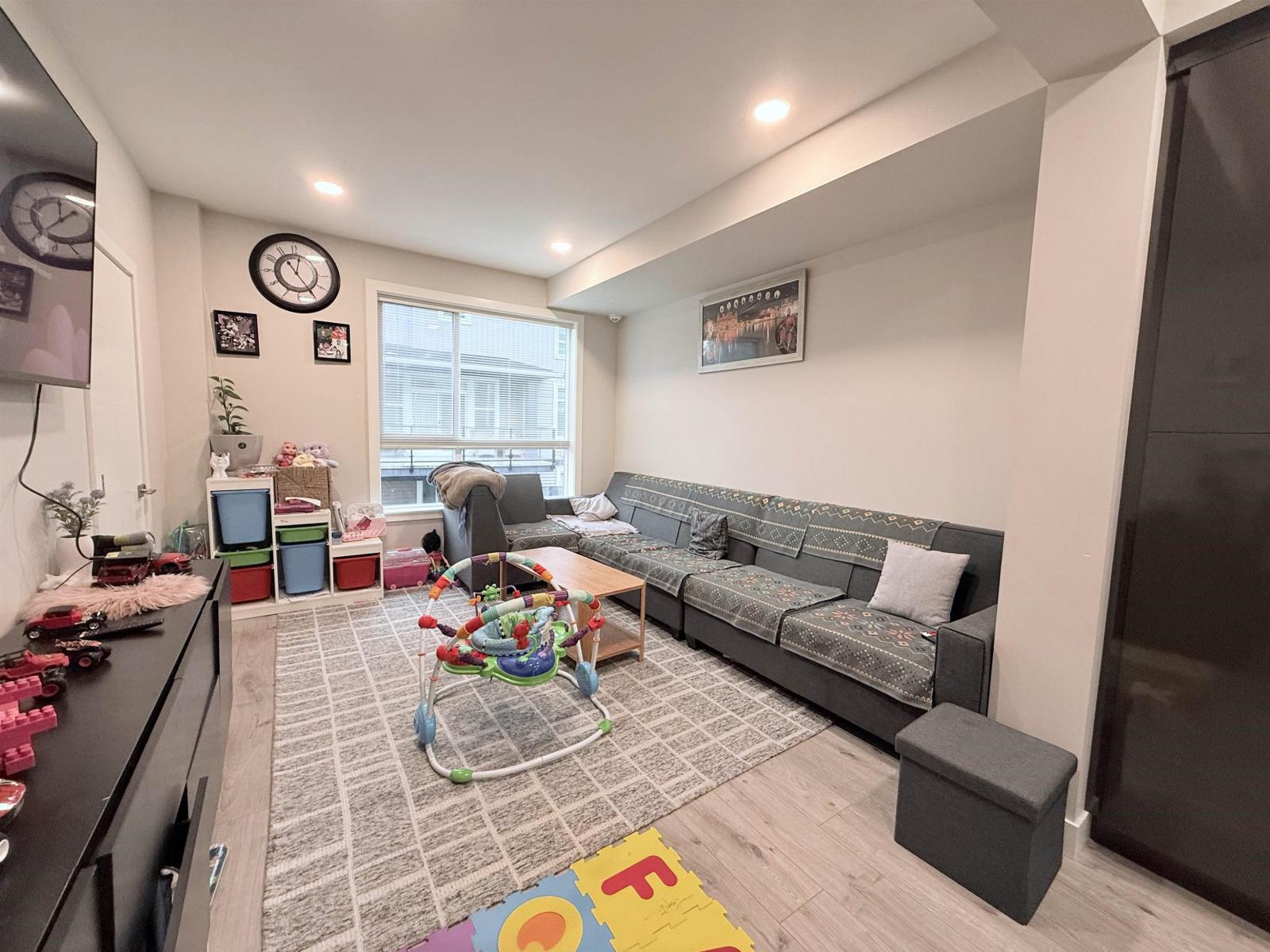 79 8413 Midtown Way, Chilliwack Proper South, Chilliwack, British Columbia  V2P 0G7 - Photo 5 - R3122853