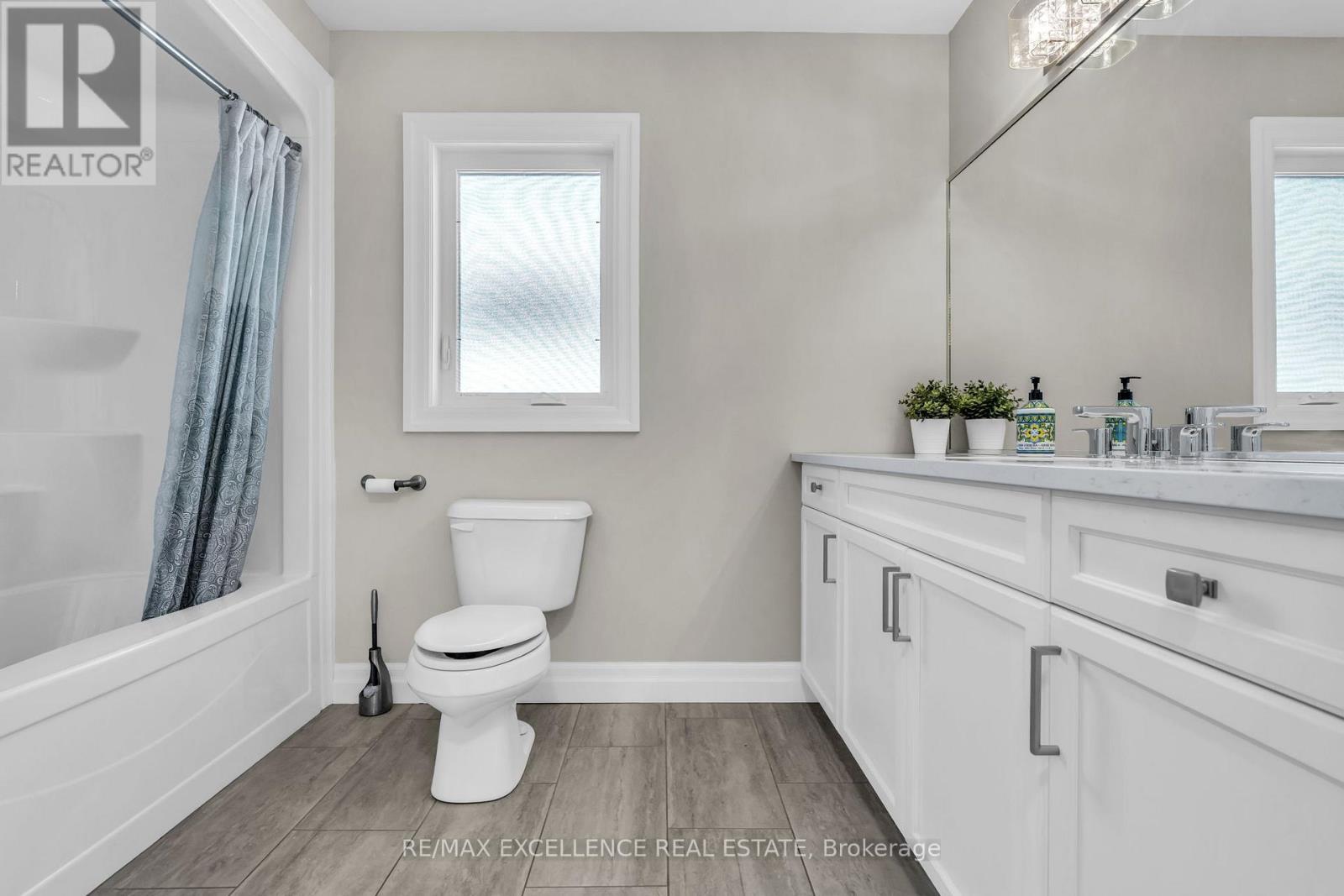 33 - 1061 Eagletrace Drive, London North, Ontario  N6G 0T3 - Photo 23 - X13122046