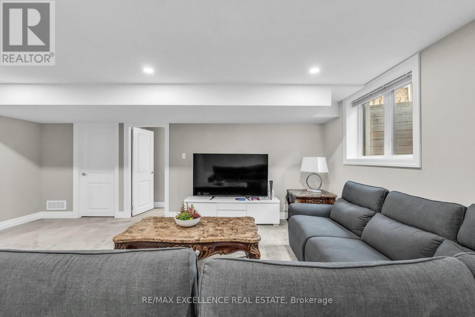 33 - 1061 Eagletrace Drive, London North, Ontario  N6G 0T3 - Photo 34 - X13122046