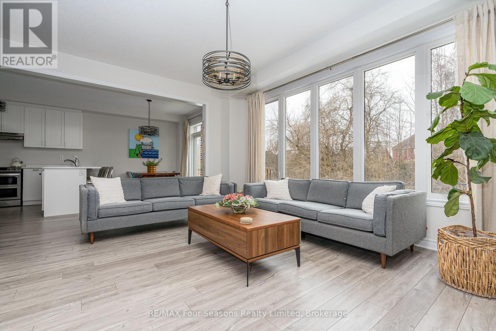 40 Kirby Avenue, Collingwood, Ontario L9Y 3W8 - Photo 10 - S13122402