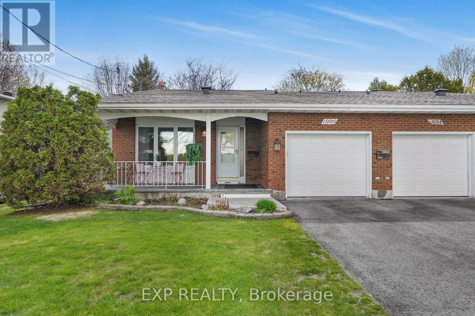 1996 Belcourt Boulevard, Ottawa, Ontario  K1C 1M5 - Photo 2 - X13122578