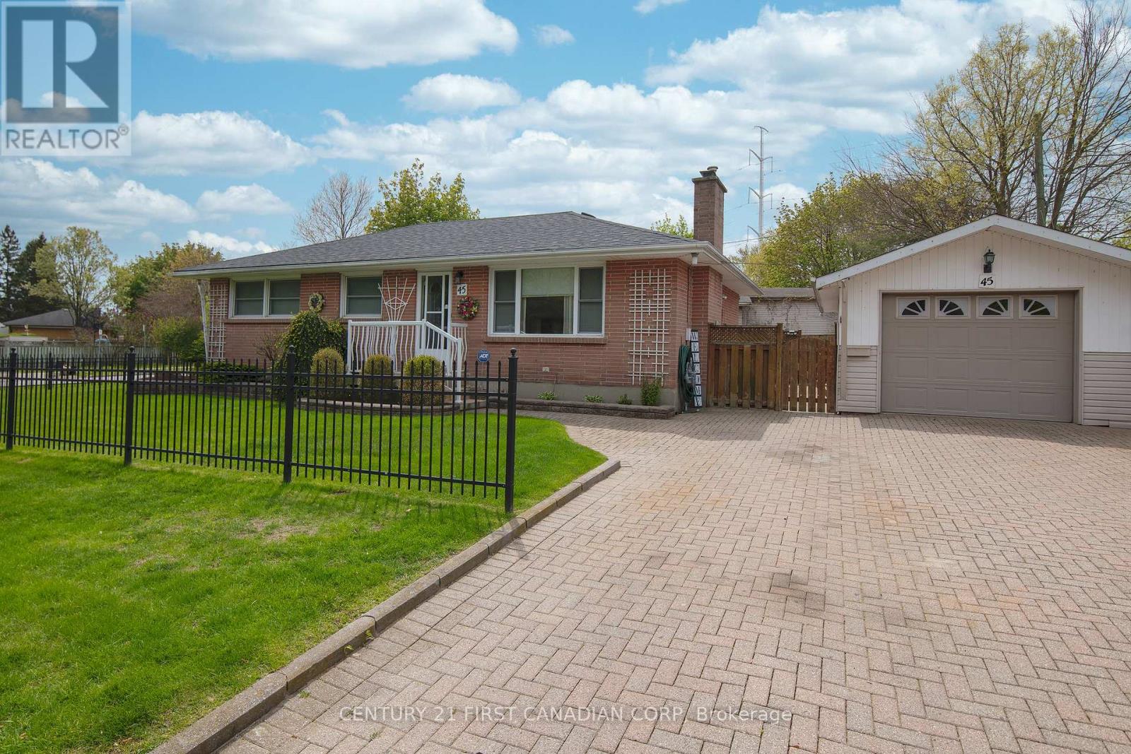 45 Manitoulin Drive