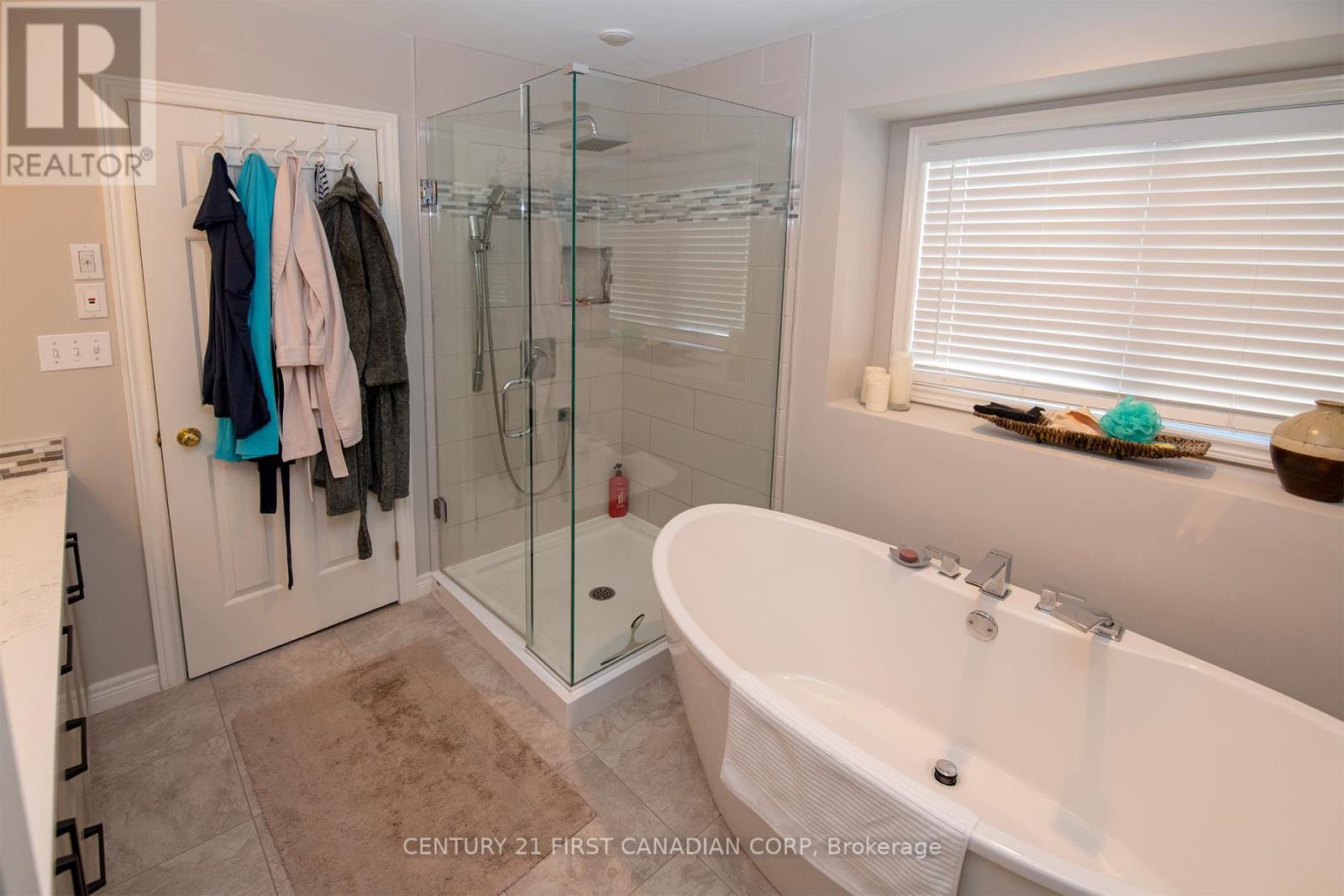 244 Ensign Crescent, London South, Ontario  N6S 4V3 - Photo 33 - X13122470