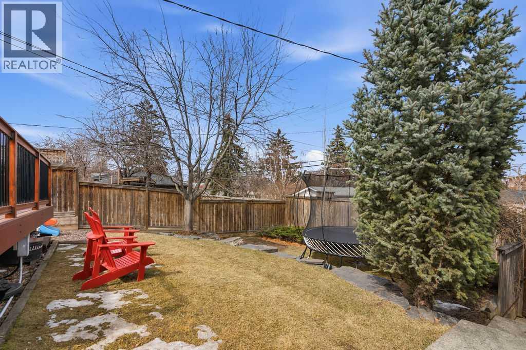 86 Warwick Drive Sw, Calgary, Alberta  T3C 2R6 - Photo 34 - A2302230