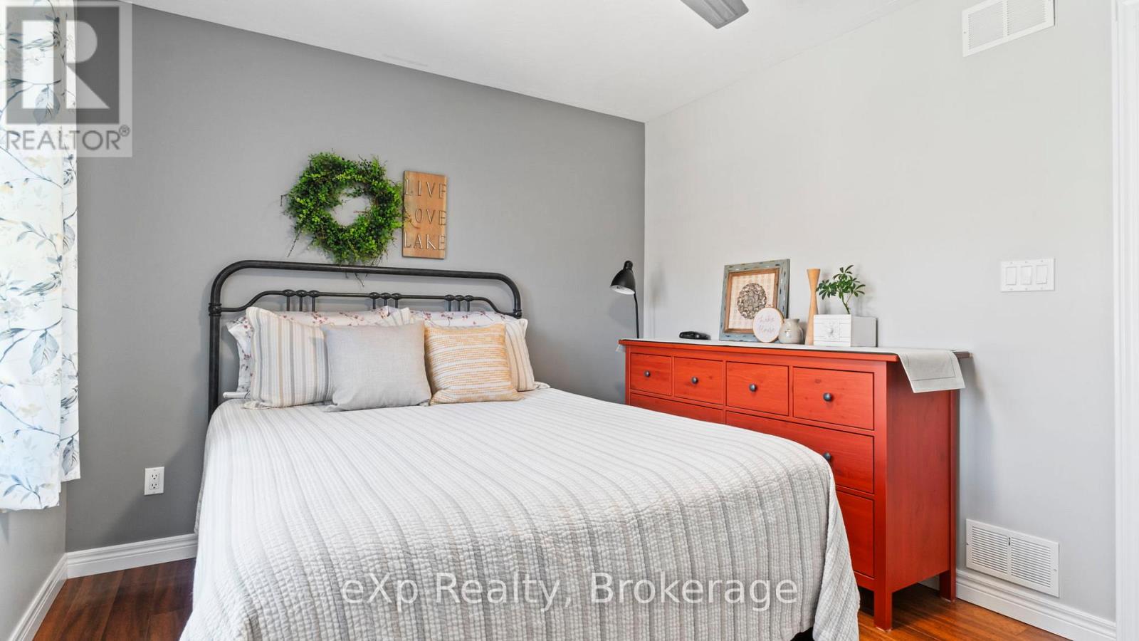769 Woodland Drive, Saugeen Shores, Ontario  N0H 2C4 - Photo 19 - X13122218