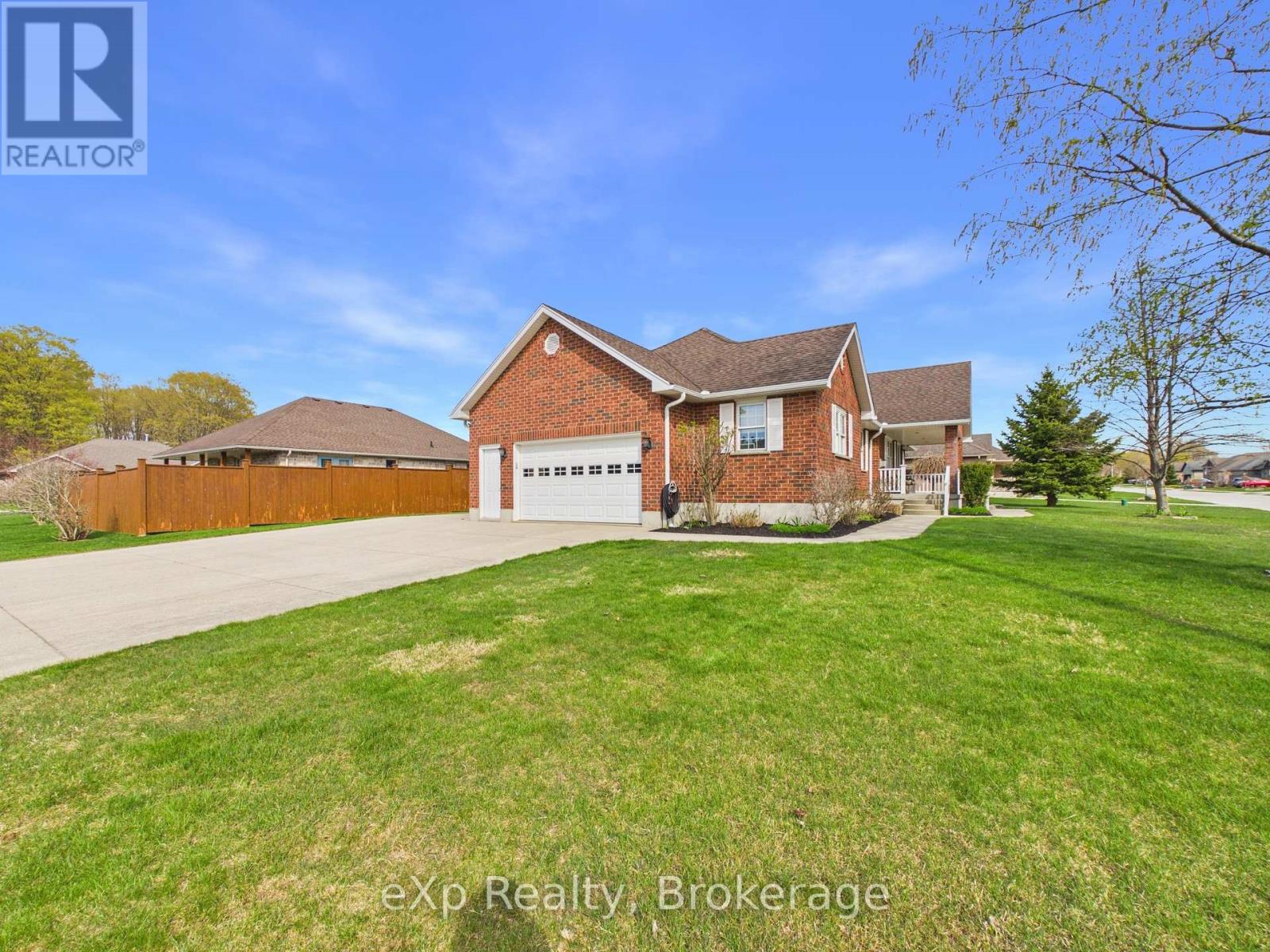 769 Woodland Drive, Saugeen Shores, Ontario  N0H 2C4 - Photo 5 - X13122218