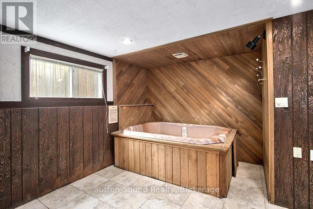 210 5th A Avenue W, Owen Sound, Ontario N4K 6G8 - Photo 29 - X13122276