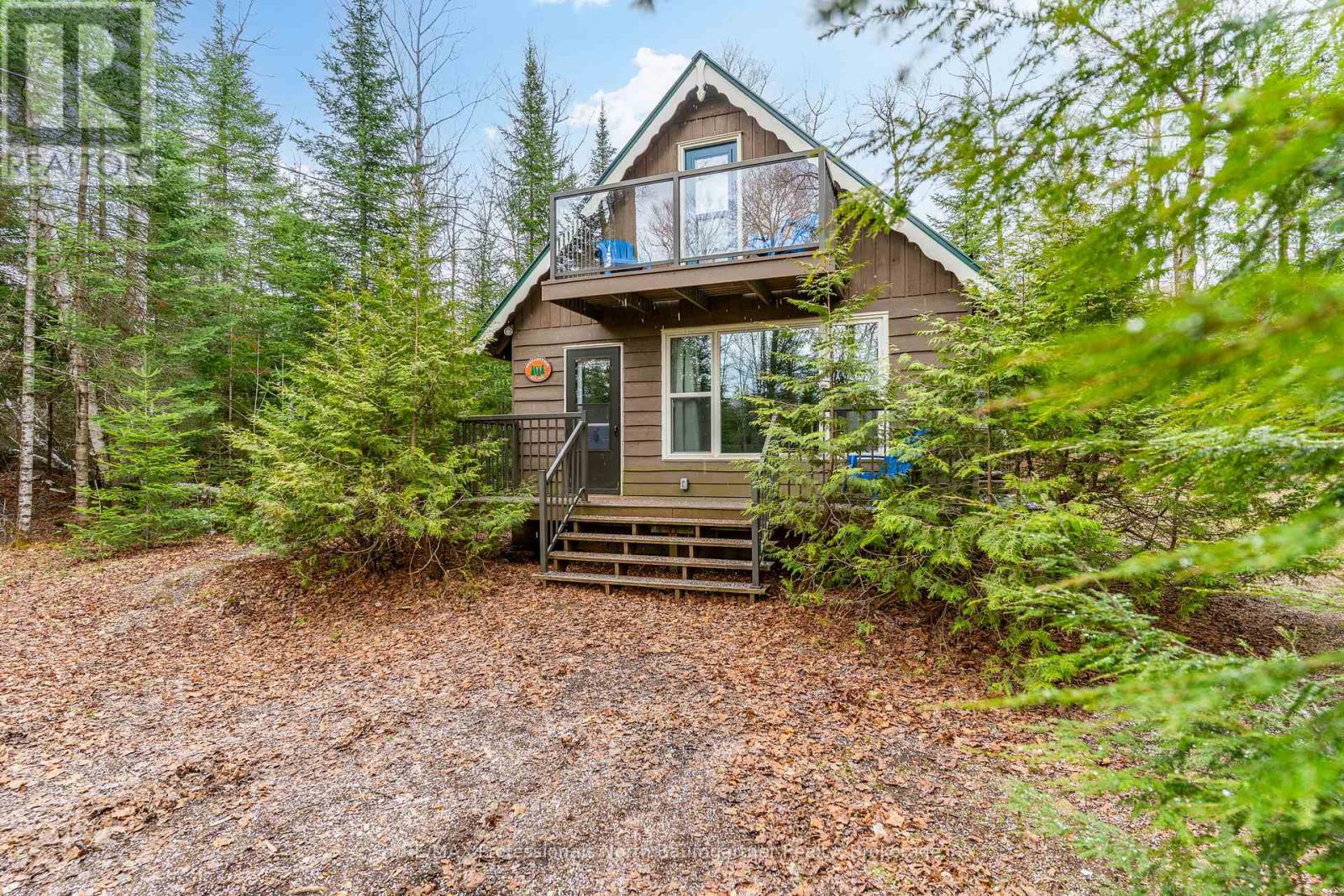 2041 GLAMOR LAKE ROAD, Highlands East, Ontario