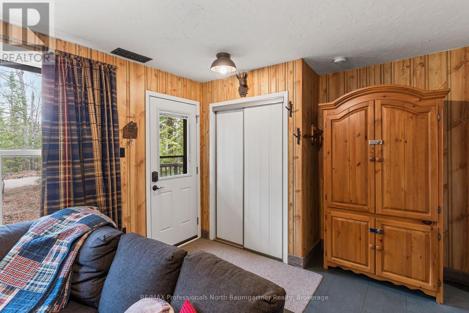 2041 Glamor Lake Road, Highlands East, Ontario K0M 1R0 - Photo 4 - X13122288