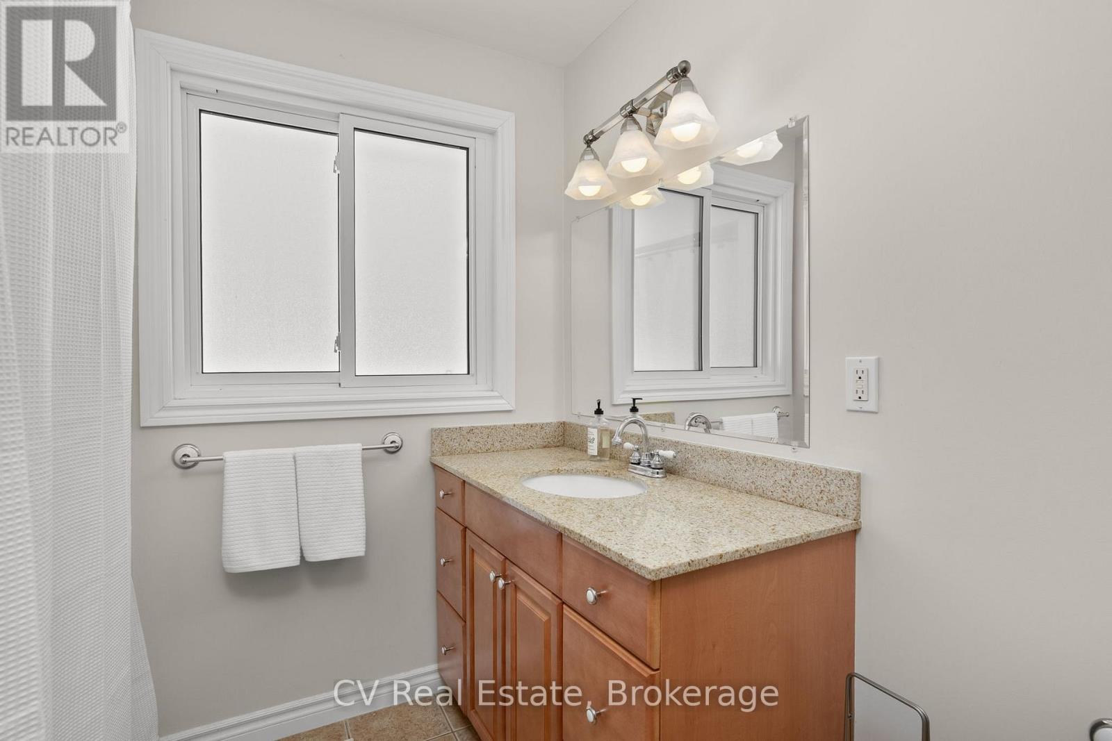 1343 North Muldrew Lake Road, Gravenhurst, Ontario  P1P 1V4 - Photo 28 - X13122498