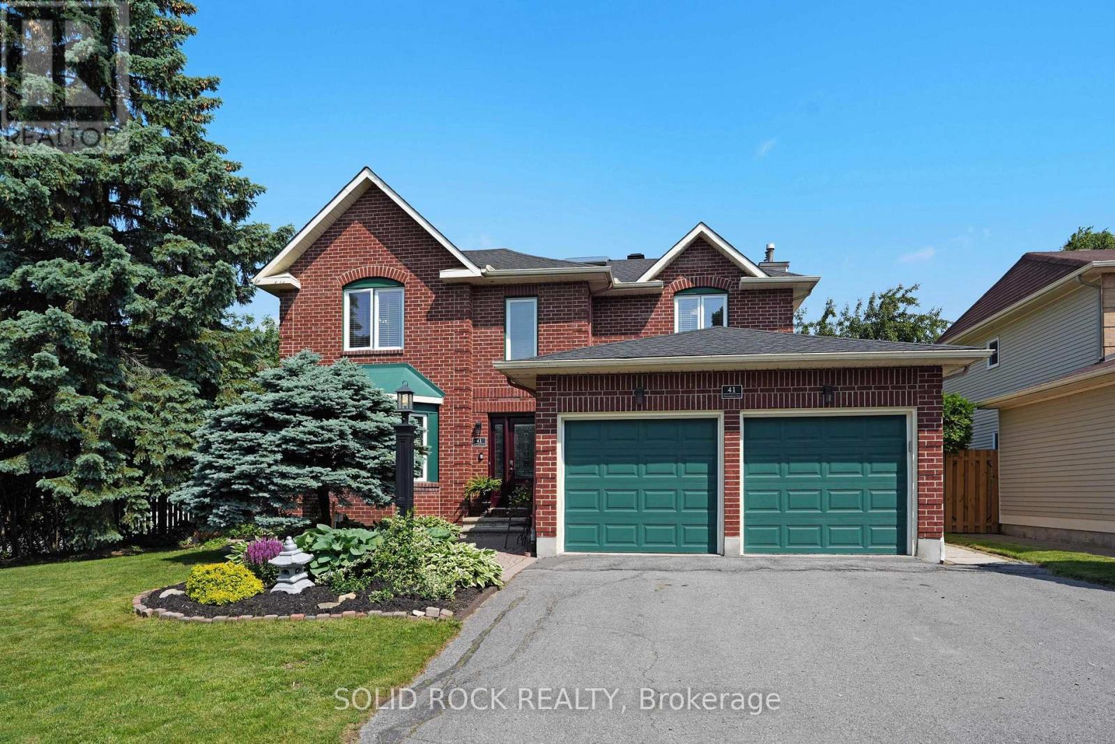 41 FRAMINGHAM CRESCENT, Ottawa, Ontario