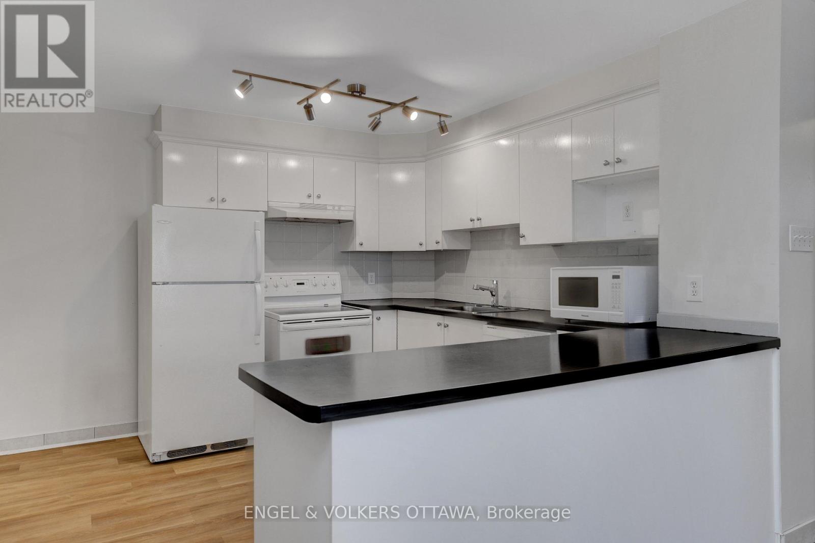504 Hilson Avenue, Ottawa, Ontario  K1Z 6C7 - Photo 11 - X13122330
