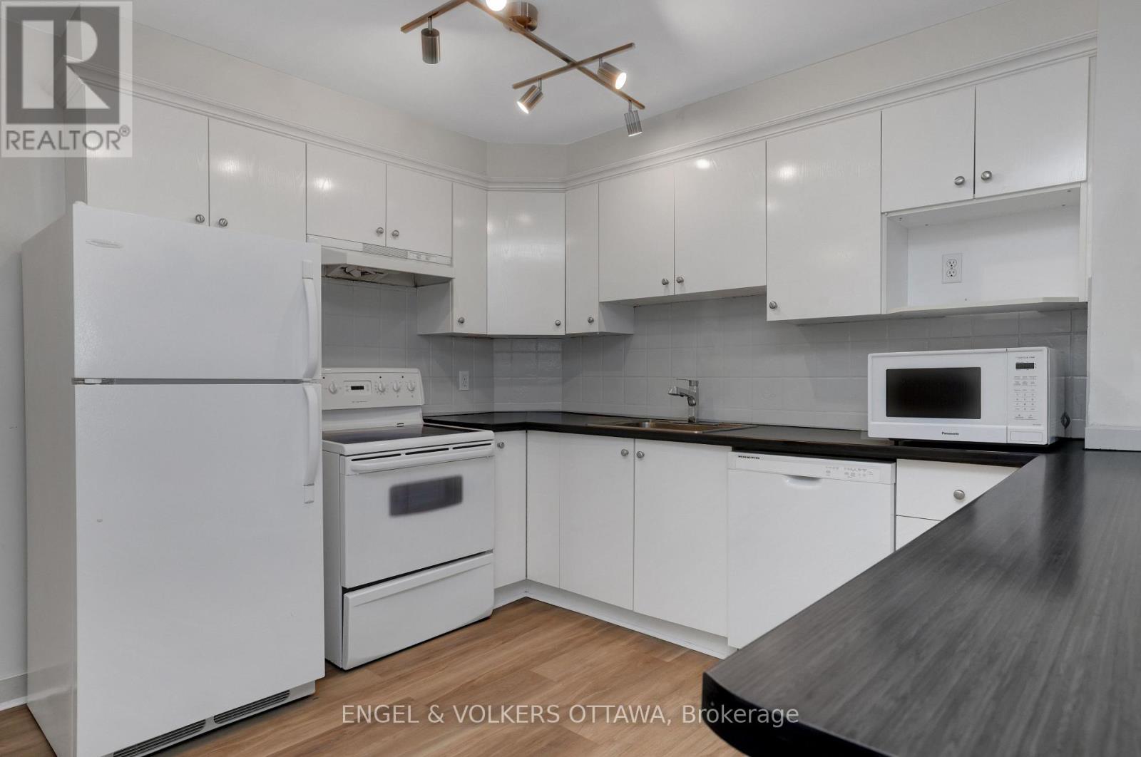 504 Hilson Avenue, Ottawa, Ontario  K1Z 6C7 - Photo 12 - X13122330