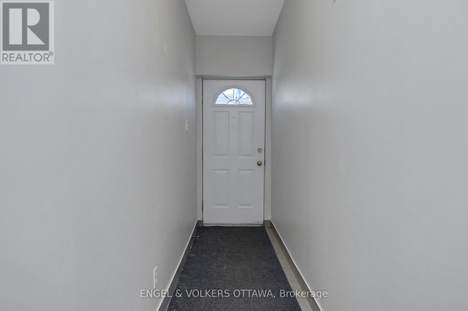 504 Hilson Avenue, Ottawa, Ontario  K1Z 6C7 - Photo 5 - X13122330