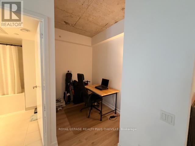 2008 - 161 Roehampton Avenue, Toronto, Ontario M4P 0C8 - Photo 12 - C13118022