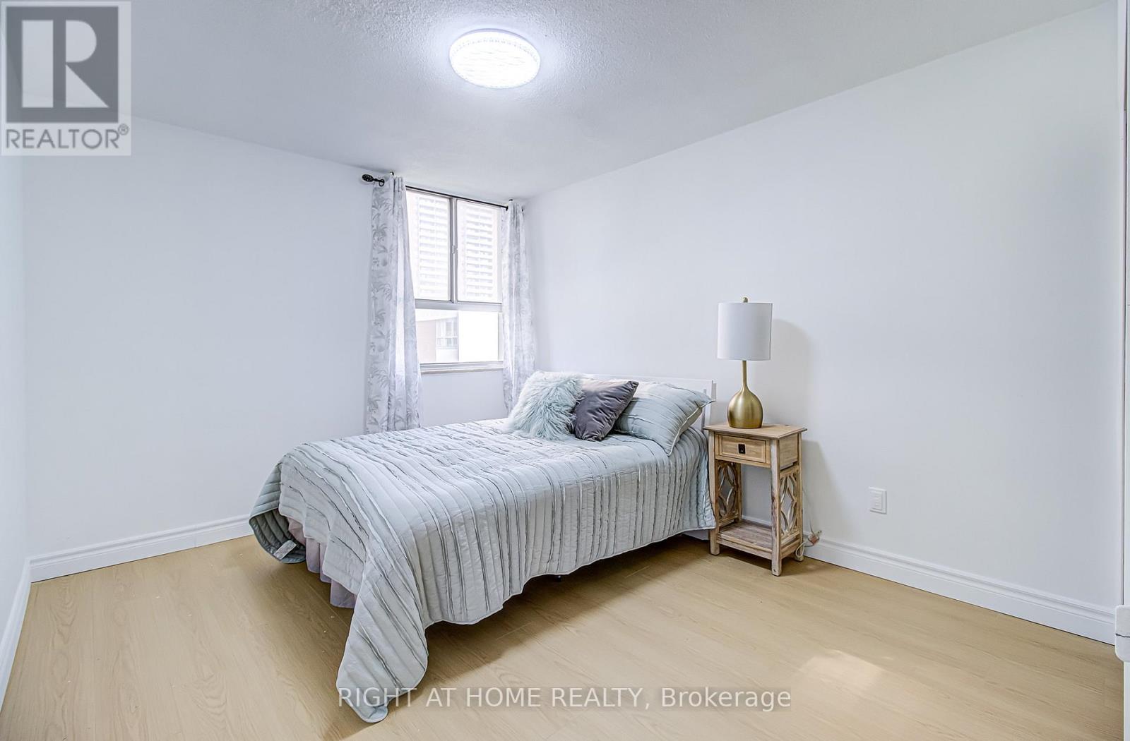 409 - 8 Crescent Town Road, Toronto, Ontario  M4C 5L3 - Photo 26 - E13119648