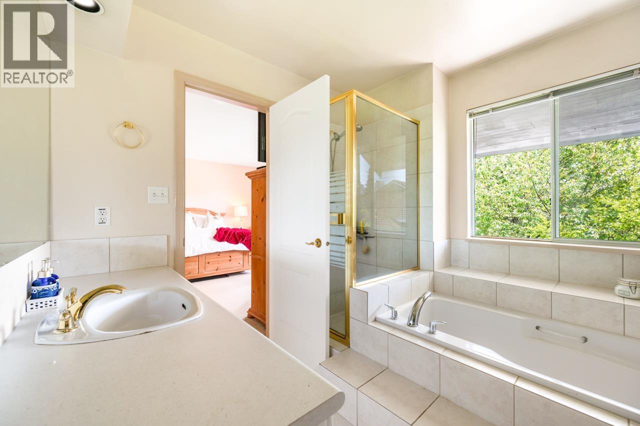 233 Waterleigh Drive, Vancouver, British Columbia  V5X 4T2 - Photo 15 - R3110672