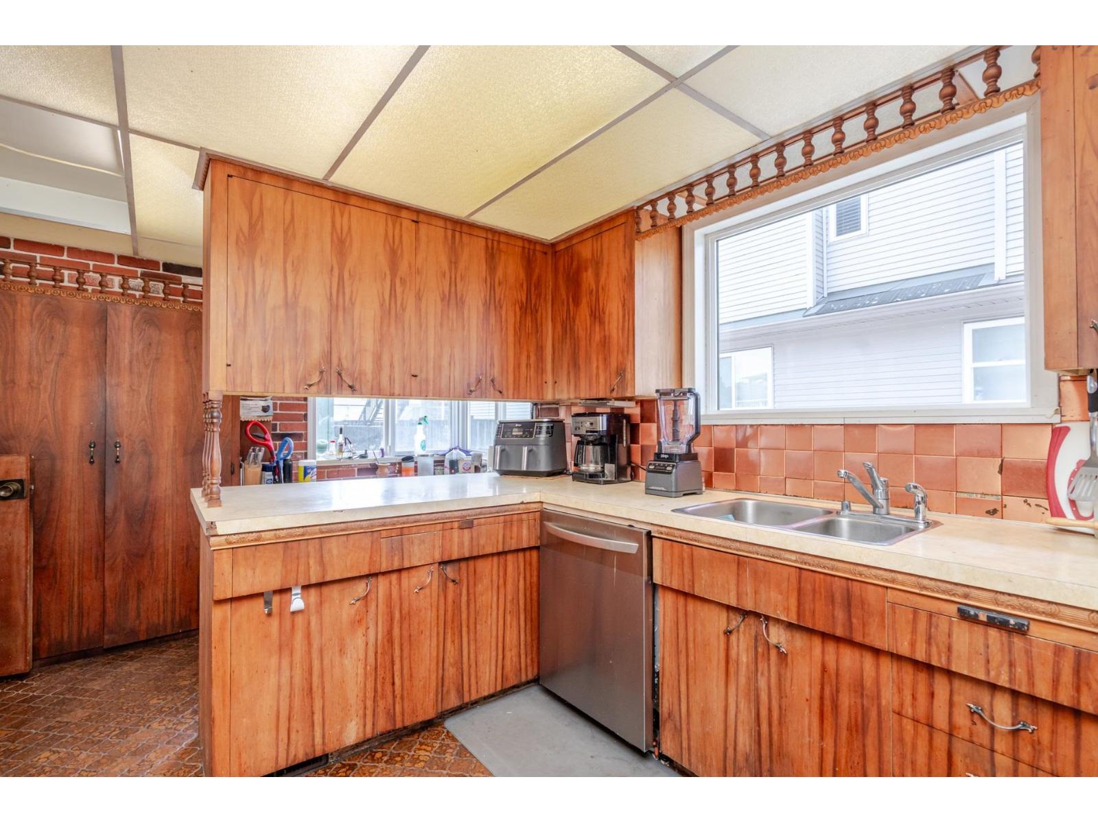 14328 88 Avenue, Surrey, British Columbia  V3W 3L7 - Photo 6 - R3122452
