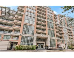 809 - 75 EAST LIBERTY STREET, Toronto, Ontario