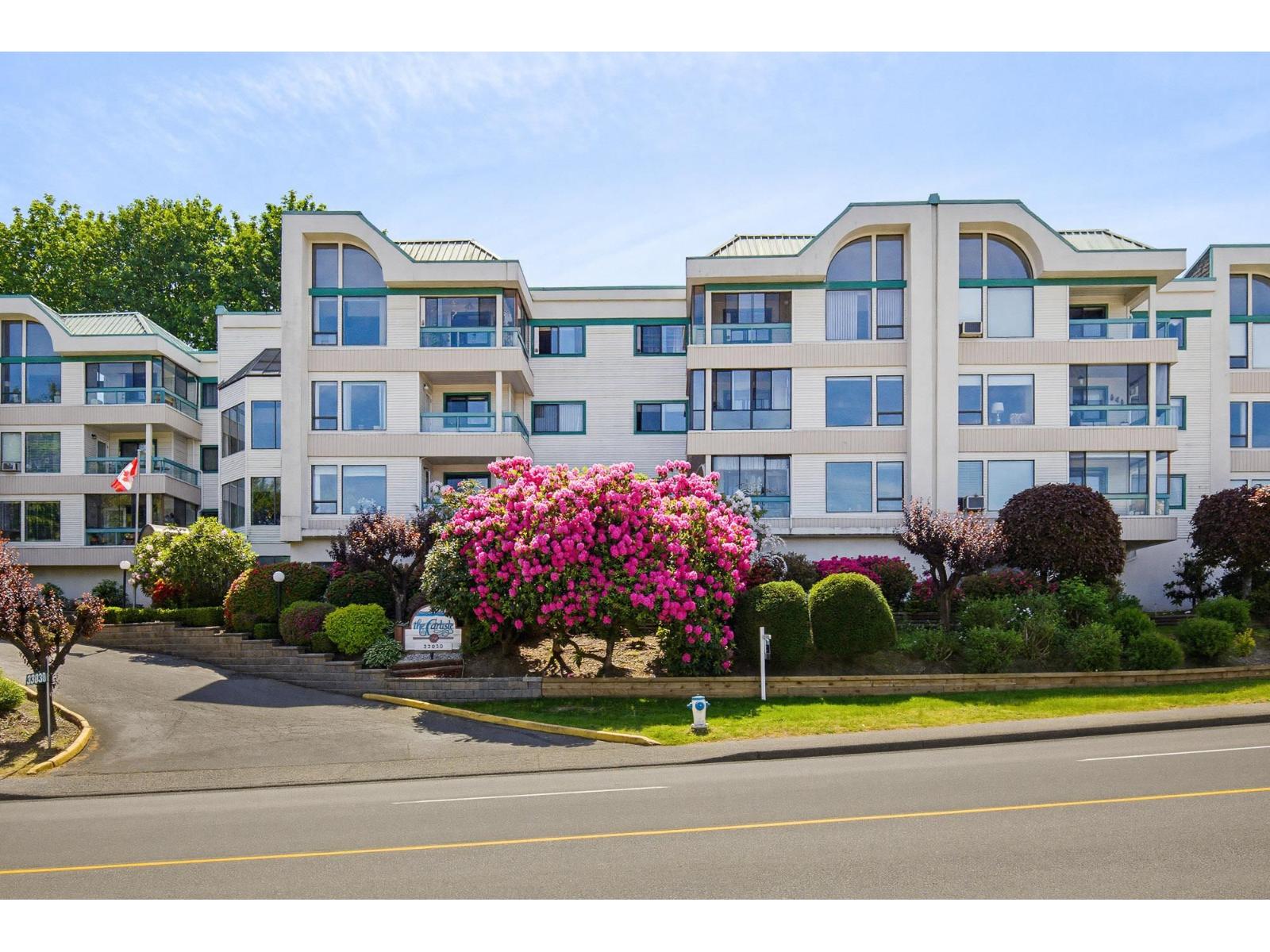 310 33030 George Ferguson Way, Abbotsford, British Columbia  V2S 6Y2 - Photo 1 - R3122807