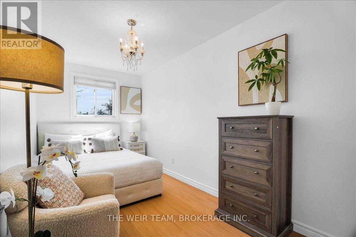 179 Woodville Avenue, Toronto, Ontario  M4J 2R4 - Photo 13 - E13122232