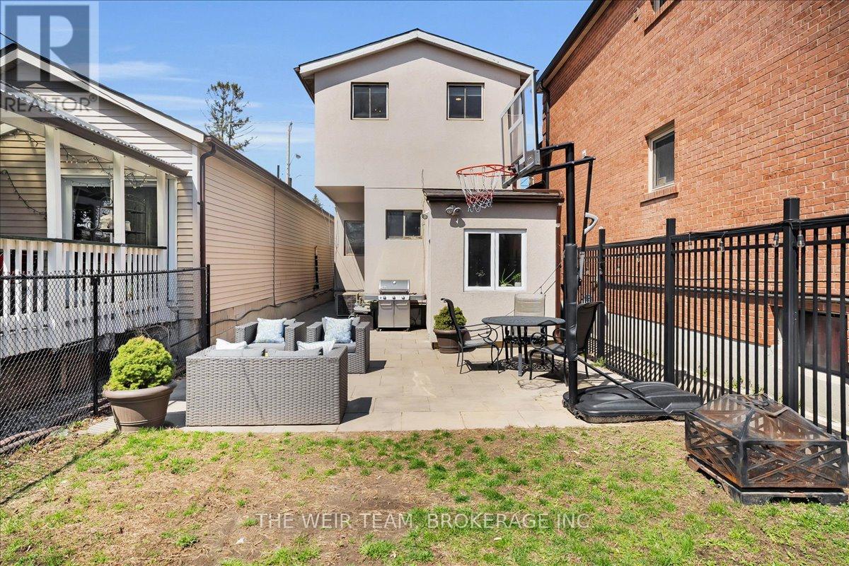 179 Woodville Avenue, Toronto, Ontario  M4J 2R4 - Photo 22 - E13122232