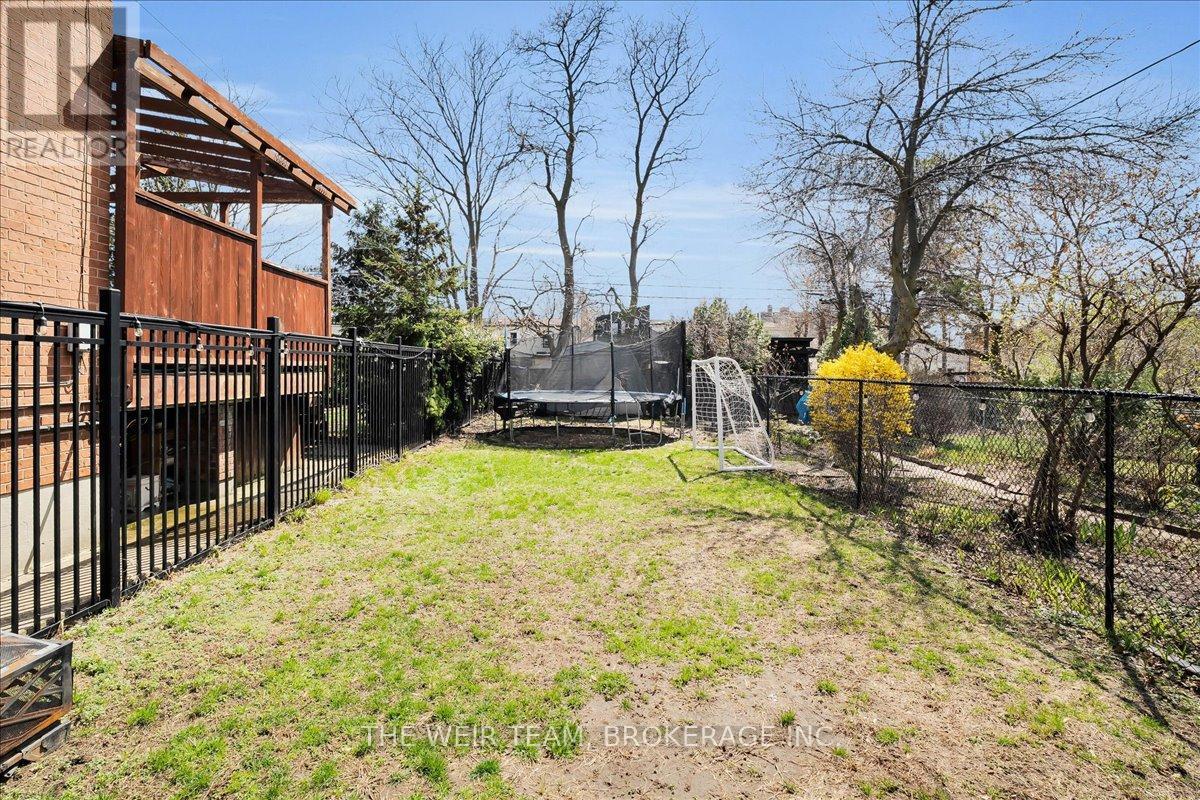 179 Woodville Avenue, Toronto, Ontario  M4J 2R4 - Photo 23 - E13122232