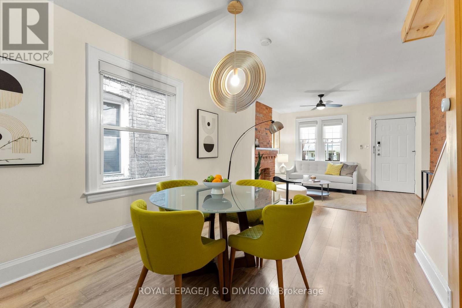 87 Kent Road, Toronto, Ontario  M4L 2X5 - Photo 10 - E13122278